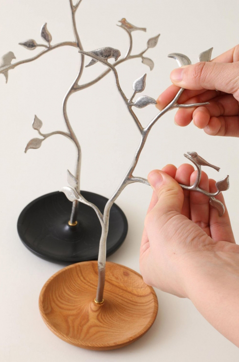 SHIROKANE/木と小鳥のアクセサリースタンド ケヤキ
