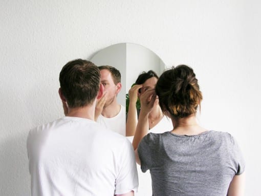 Mirror 180 (ミラー 180)