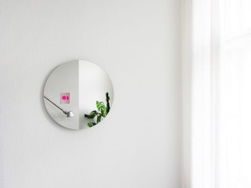 Mirror 180 (ミラー 180)