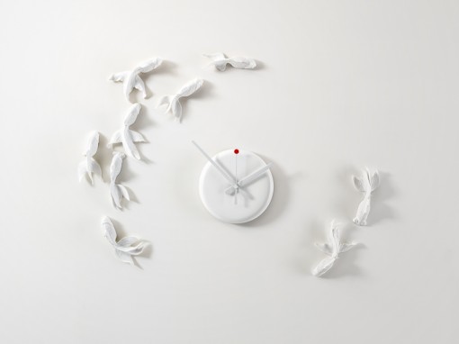 Goldfish Clock (ゴールドフィッシュクロック) by haoshi Design
