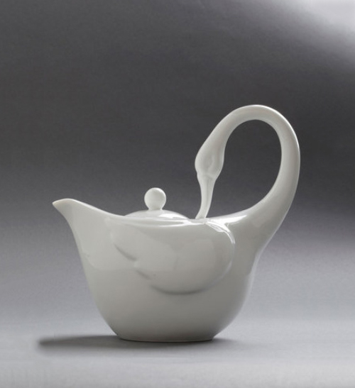 白鳥型ティーポット Swans Upon a Time Tea Pot