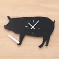 ブタ黒板時計