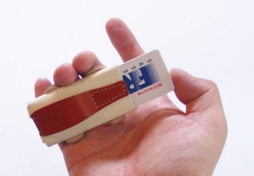 革製フリスクケース friscar 2（フリスカー ツー）