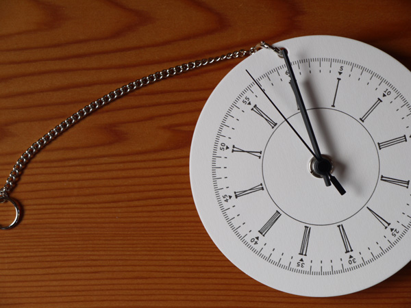 オトギデザインズ 活版印刷壁掛け時計