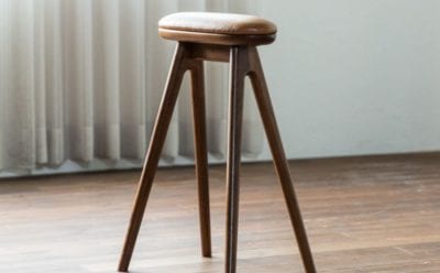 クーペ　コッペ　ハイスツール