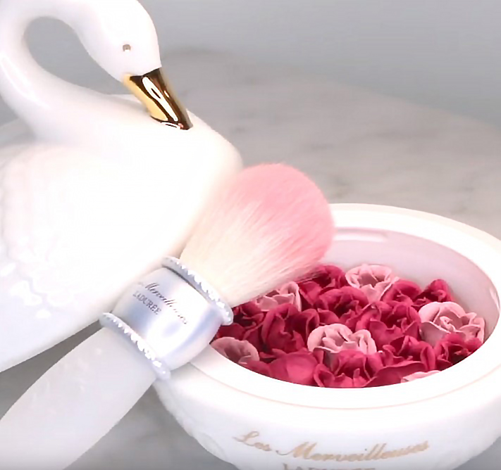 LIMITED EDITION ROSE LADURÉE リミテッド エディション ローズ ラデュレ