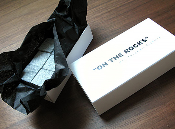 石のアイスキューブ ON THE ROCKS