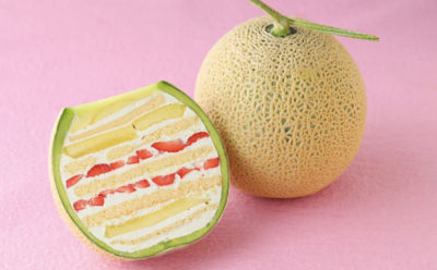 まるごとメロンケーキ