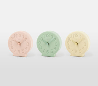 珪藻土の置時計