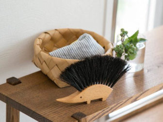 REDECKER（レデッカー）はりねずみのテーブルブラシ